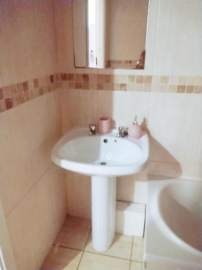 Double Room Close To Bradford University And City Centre Ngoại thất bức ảnh