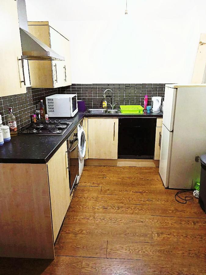 Double Room Close To Bradford University And City Centre Ngoại thất bức ảnh